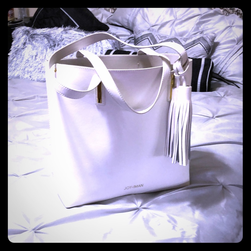 Joy & Iman leather bucket bag with more!!